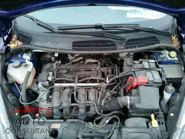 FORD FIESTA 2015 - 3FADP4EJ5FM139879