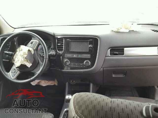 MITSUBISHI OUTLANDER 2015 - JA4AD3A30FZ009153