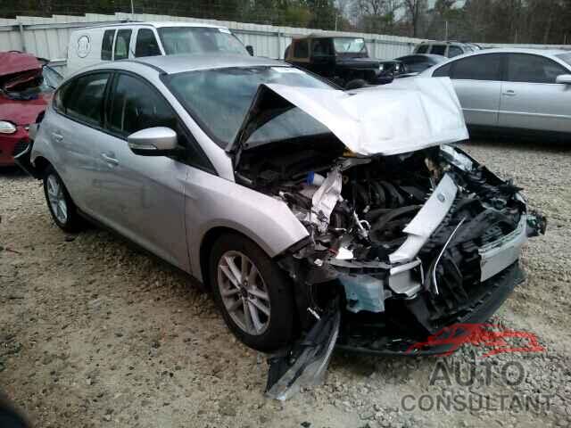 FORD FOCUS 2015 - 1FADP3K22FL216362