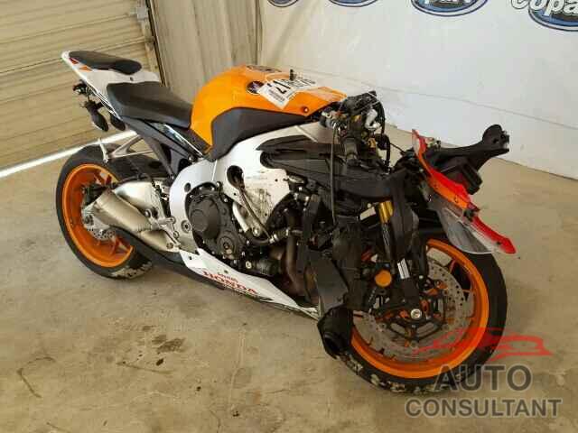 HONDA CBR CYCLE 2015 - JH2SC5940FK700382