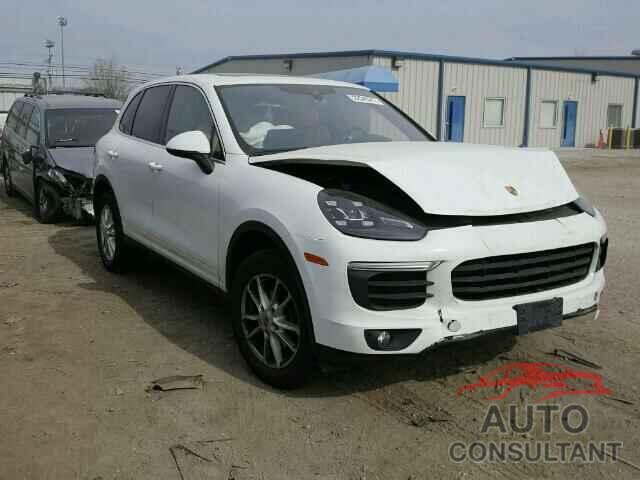 PORSCHE CAYENNE 2016 - WP1AA2A26GLA01786