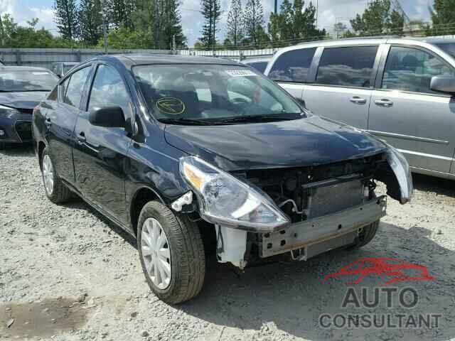 NISSAN VERSA 2015 - 3N1CN7AP5FL945351