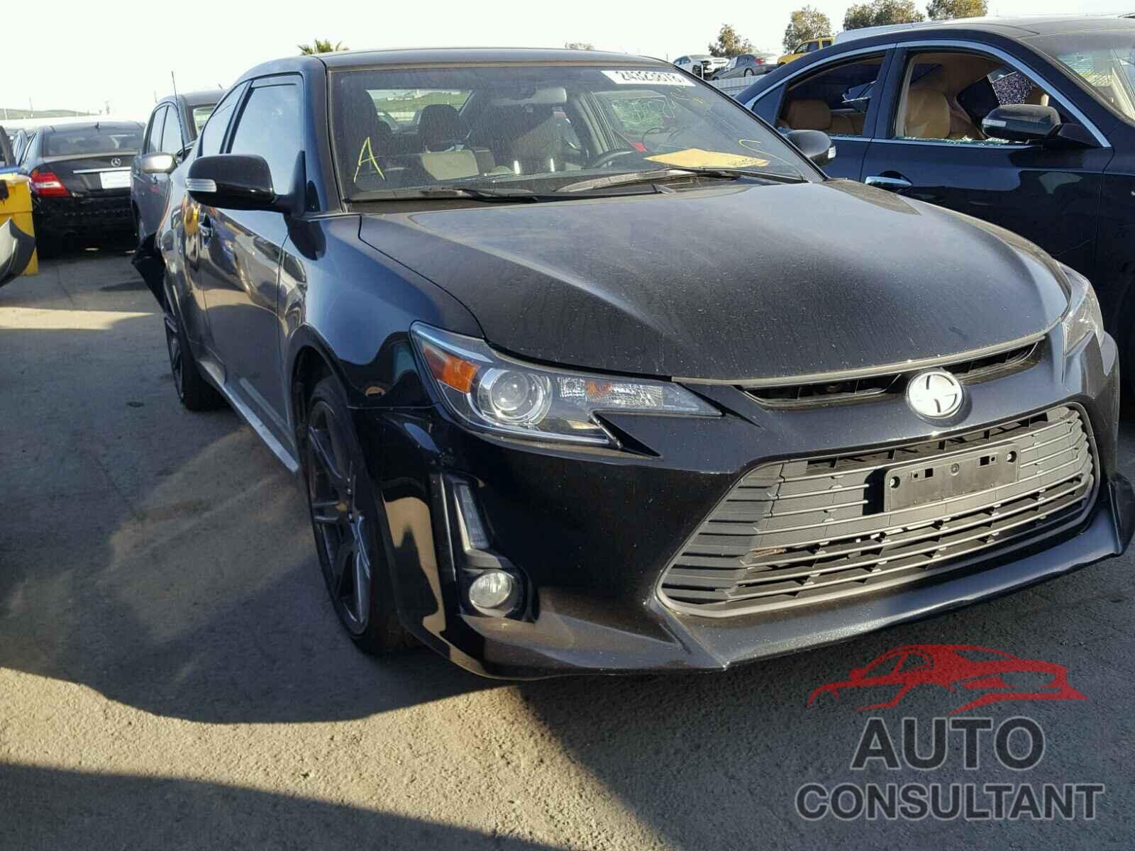 TOYOTA SCION 2016 - JTKJF5C70GJ018102