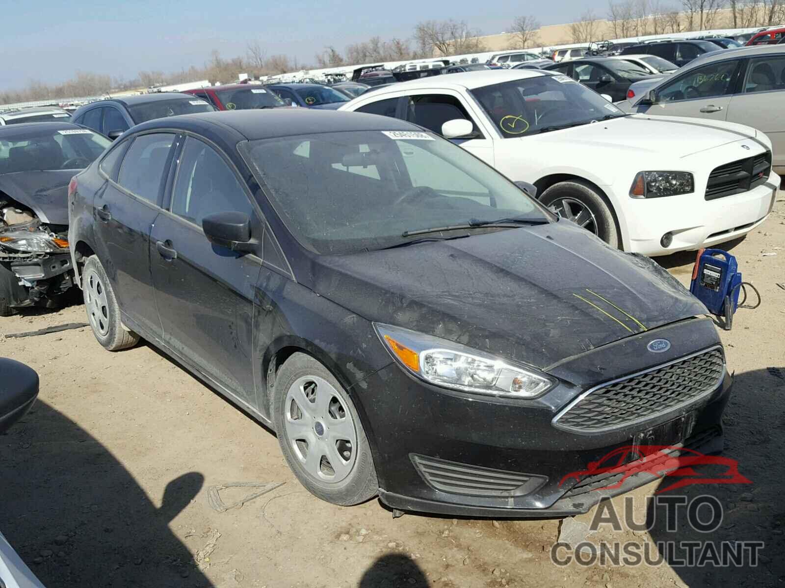 FORD FOCUS 2015 - 1FADP3E2XFL348121