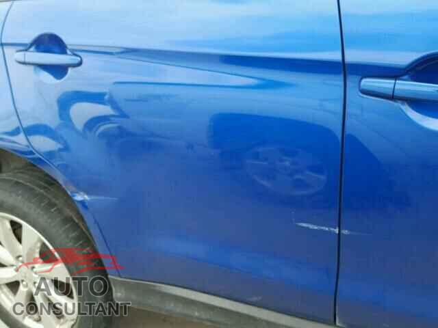 MITSUBISHI OUTLANDER 2015 - 4A4AP3AUXFE032123