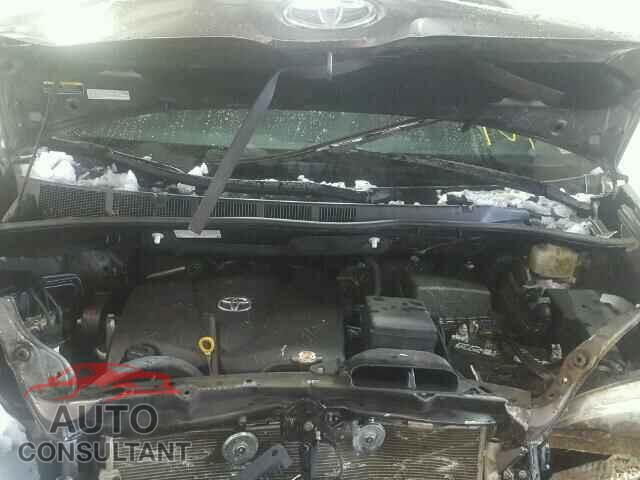 TOYOTA SIENNA 2017 - 5TDDZ3DC9HS149755