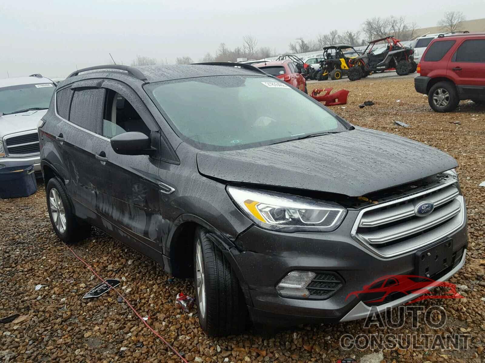 FORD ESCAPE 2017 - 1FMCU0GD4HUC45443