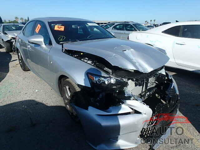 LEXUS IS350 2015 - JTHBE1D29F5020690
