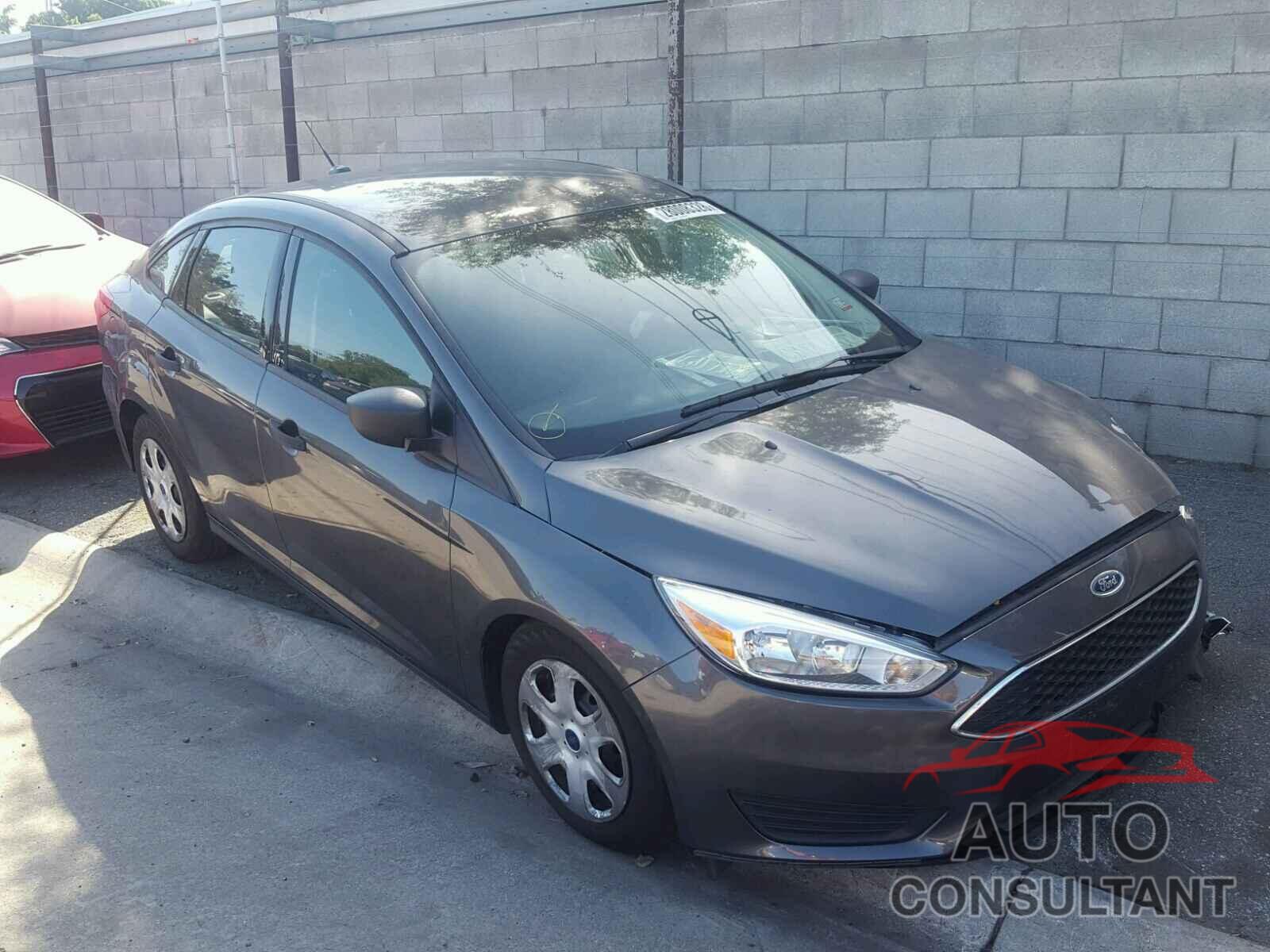 FORD FOCUS 2015 - 1FADP3E20FL349116
