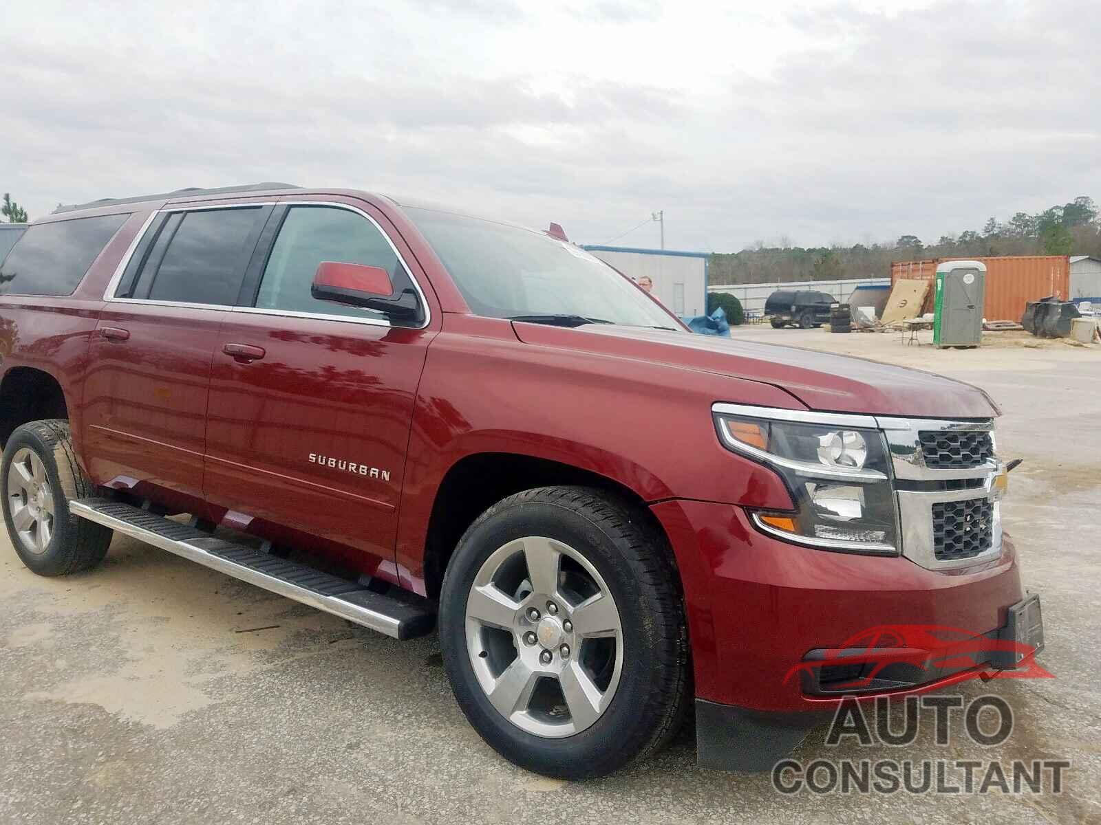 CHEVROLET SUBURBAN 2018 - 3VV2B7AX7KM062326