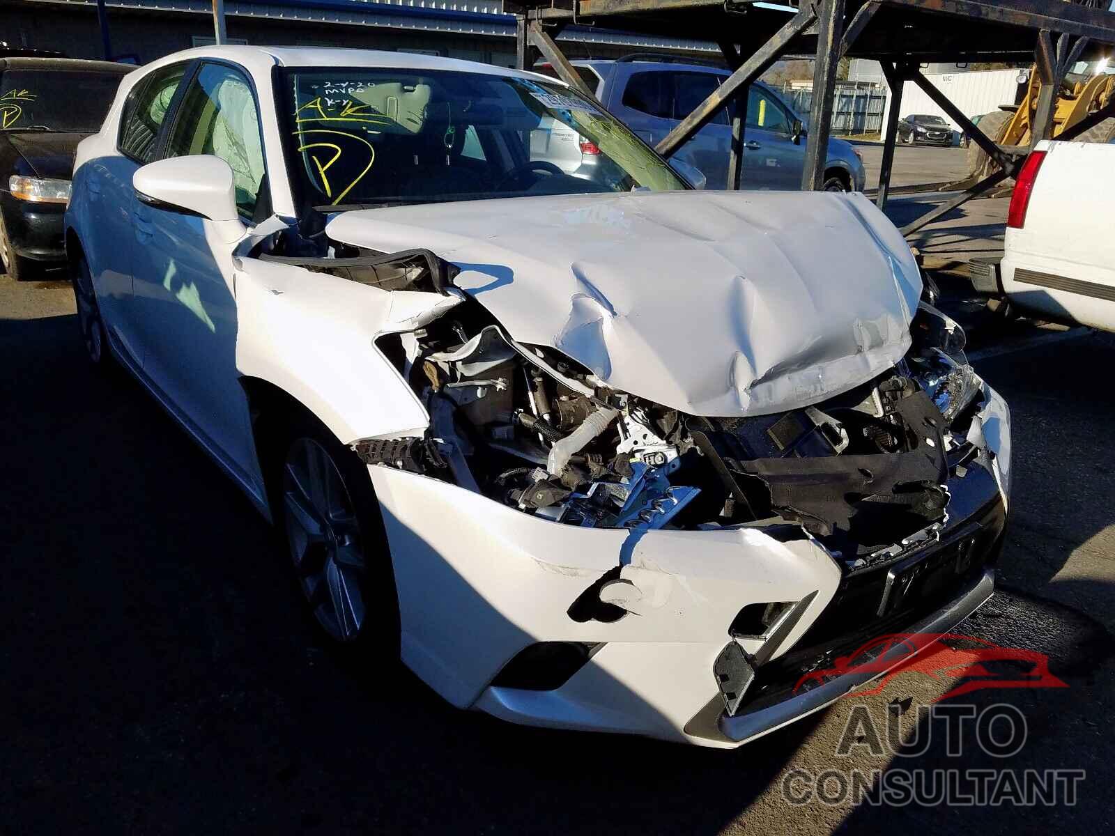 LEXUS CT 200 2015 - 3VWH17AU6JM750069