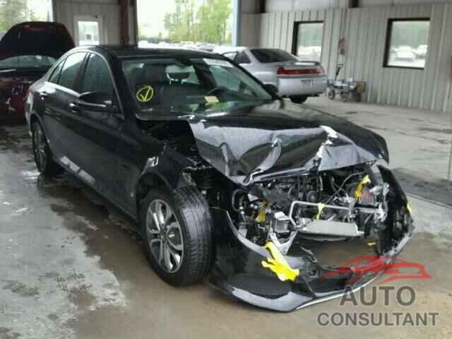 MERCEDES-BENZ C300 2015 - 55SWF4KB4FU010389
