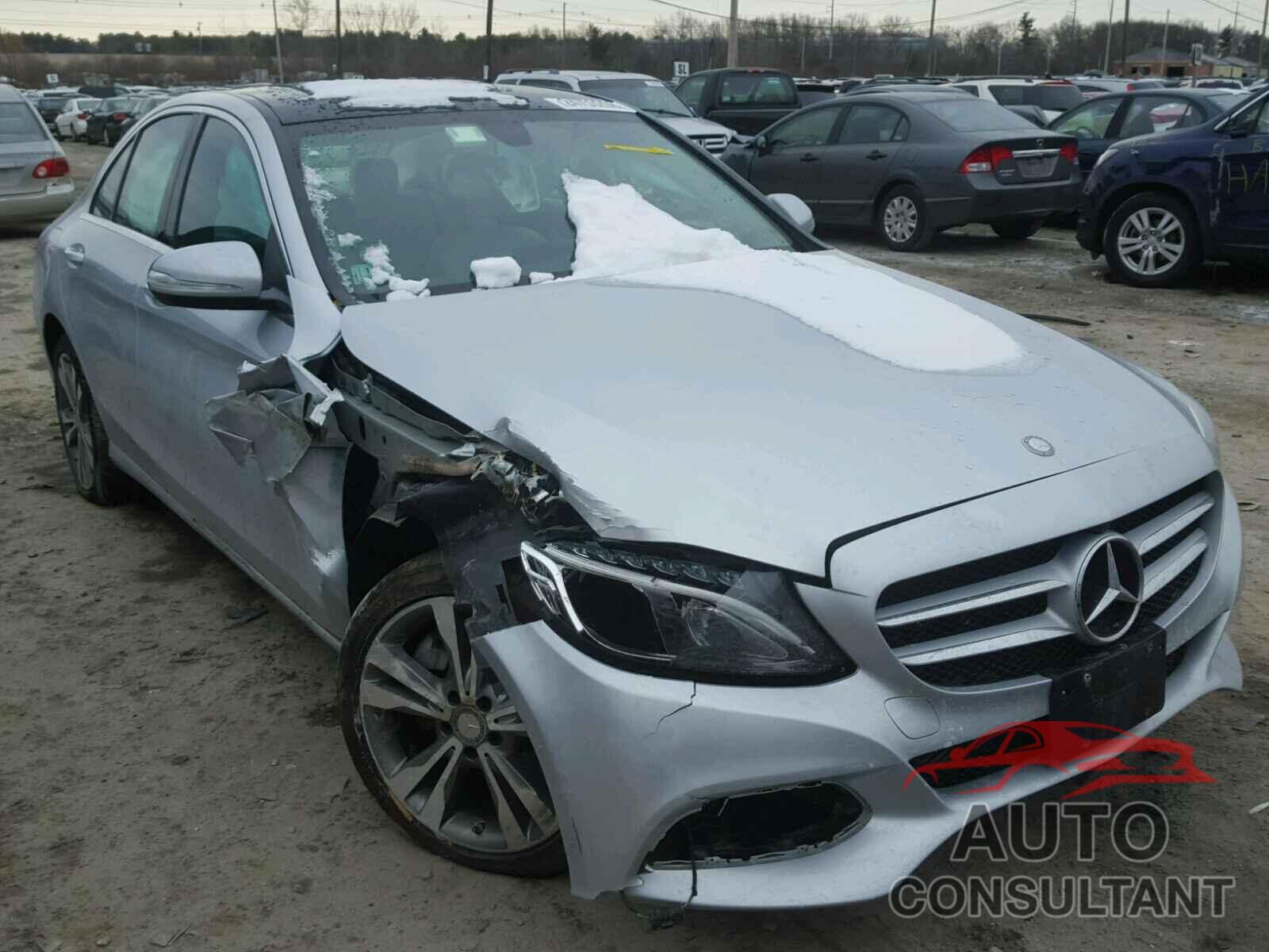 MERCEDES-BENZ C300 2015 - 55SWF4KB8FU089923