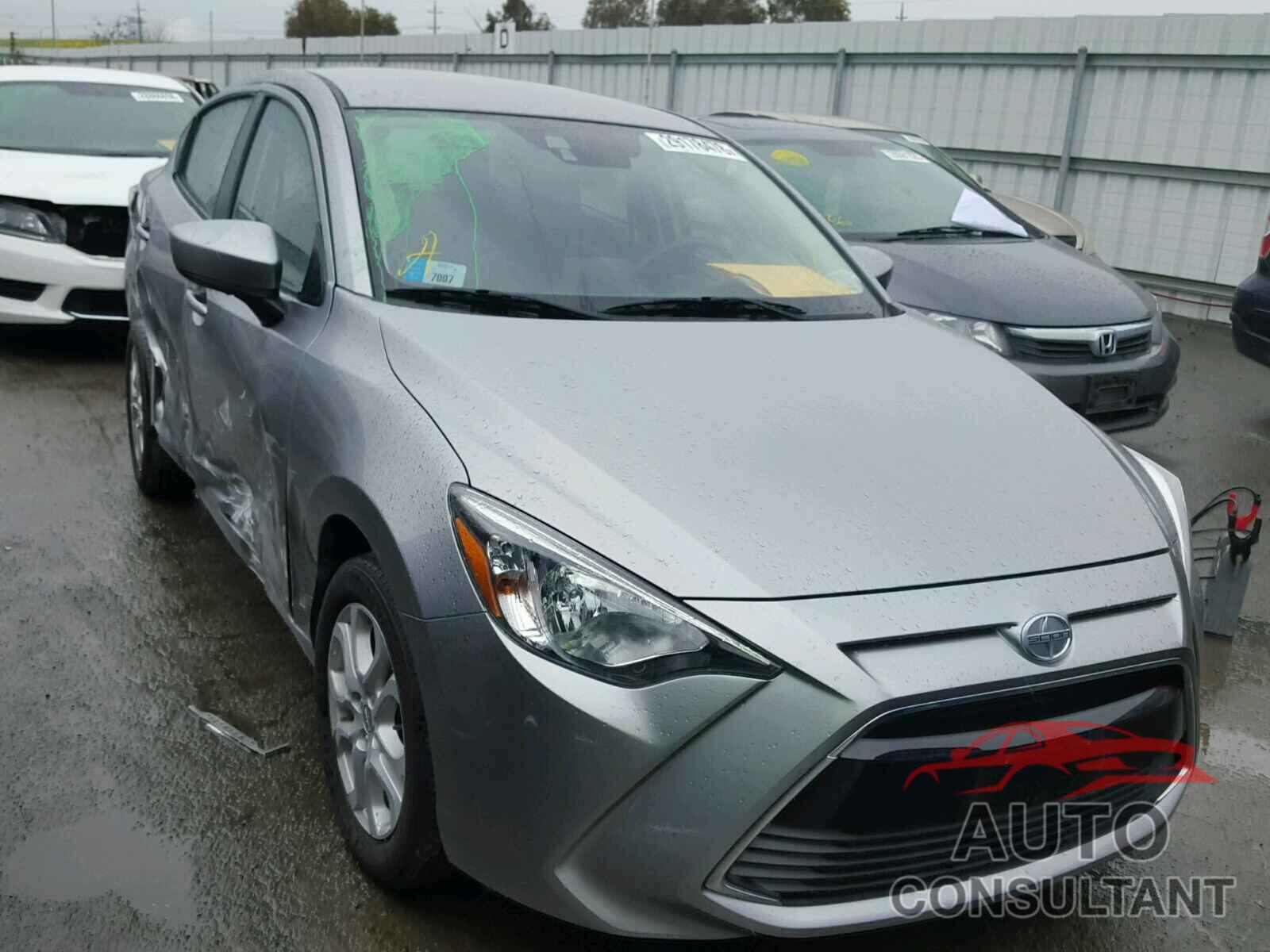 TOYOTA SCION 2016 - 3MYDLBZV4GY139696