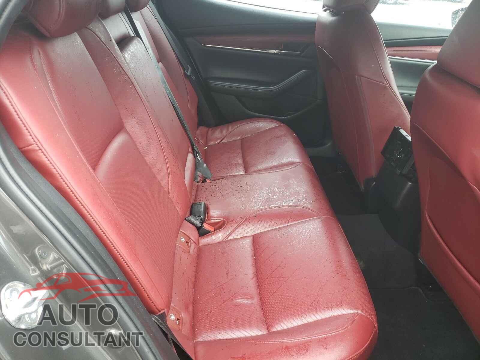 MAZDA 3 2019 - JM1BPANMXK1119631