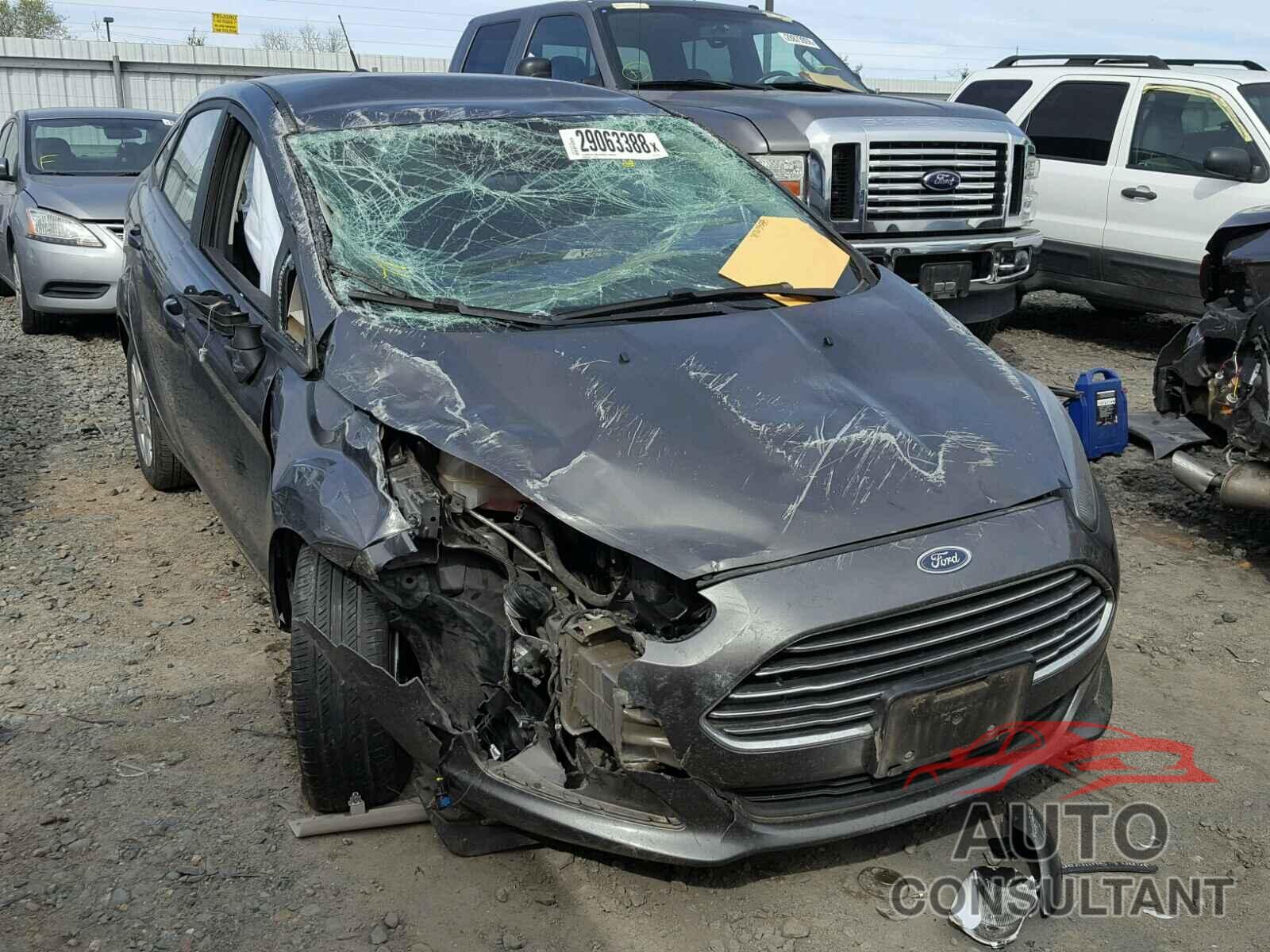 FORD FIESTA 2015 - 3FADP4BJ9FM225393