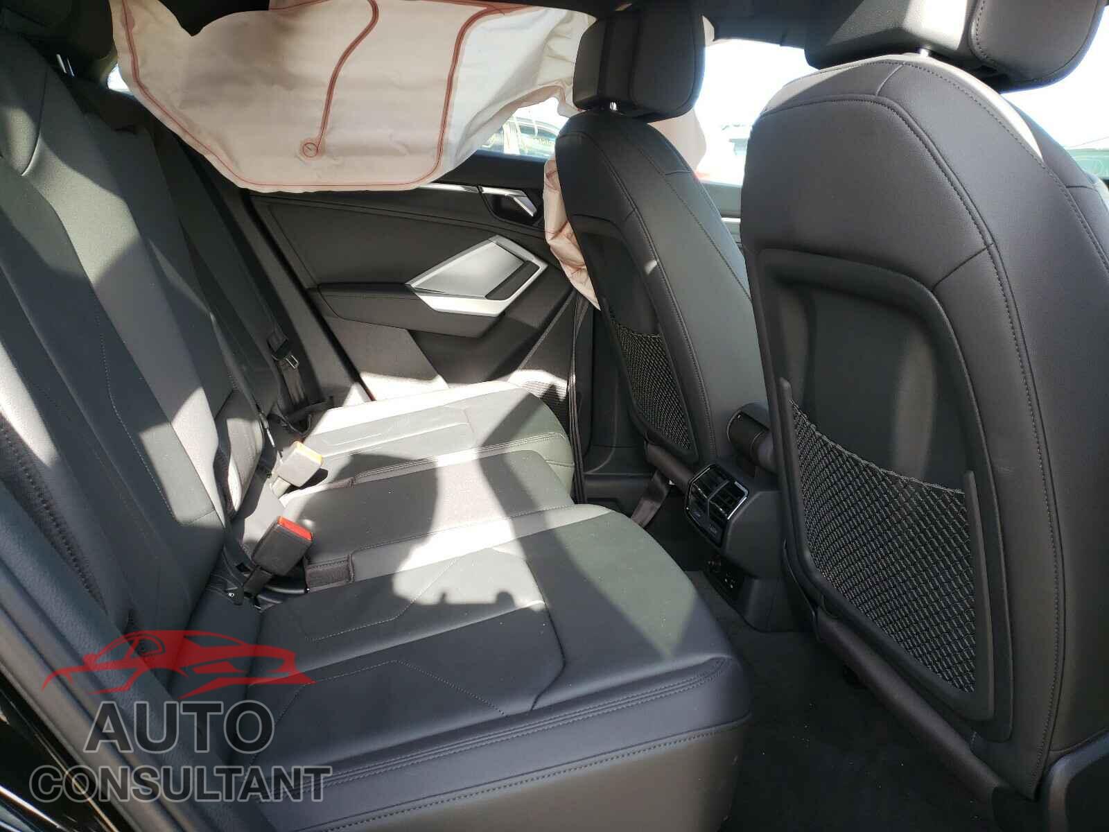 AUDI Q3 2021 - WA1DECF37M1009939