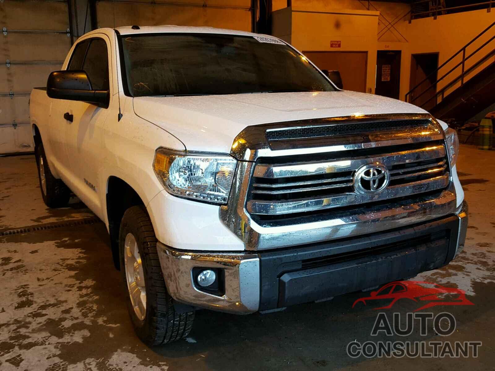 TOYOTA TUNDRA 2017 - 5TFUM5F1XHX070529