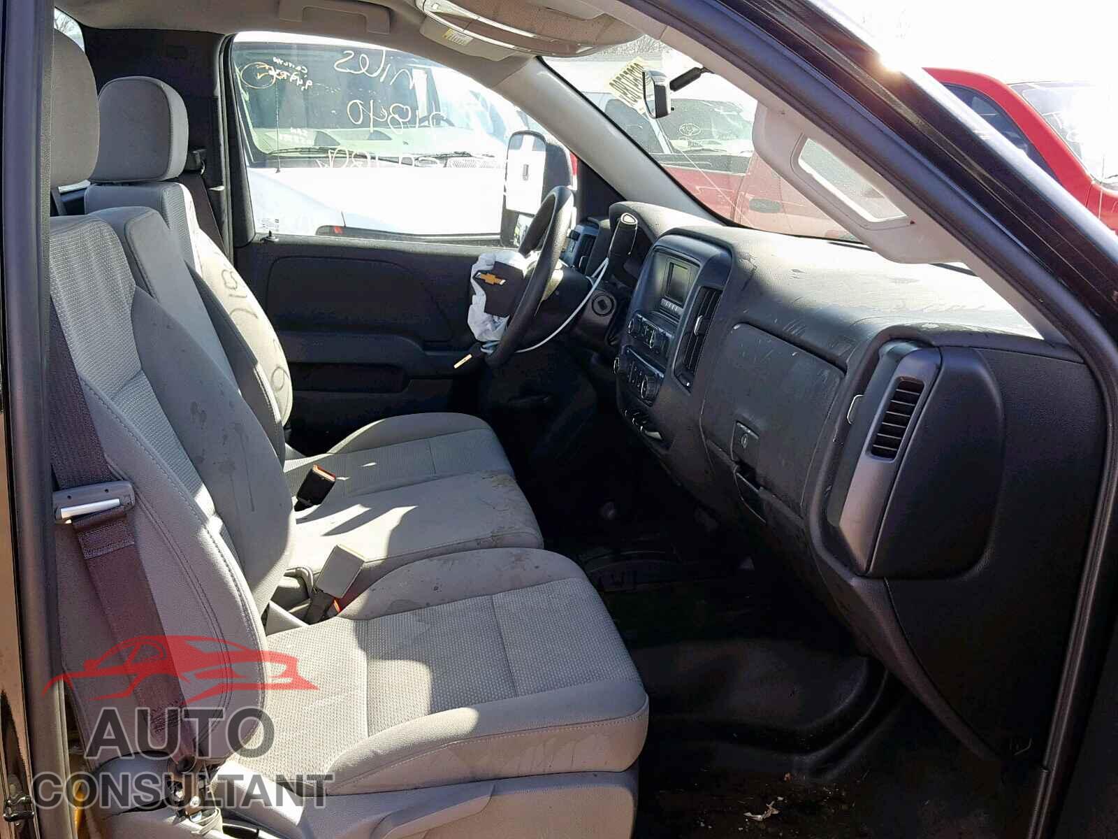 CHEVROLET SILVERADO 2017 - KM8SR4HF2JU266737