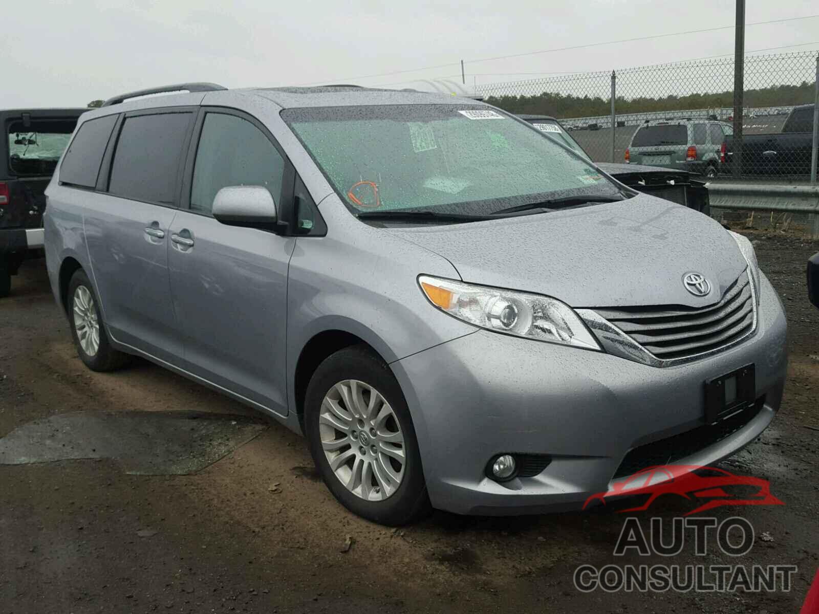 TOYOTA SIENNA 2015 - 5TDYK3DC0FS543664