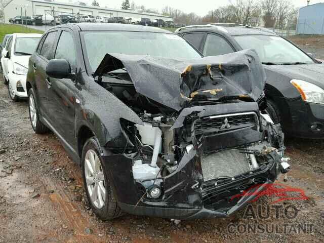 MITSUBISHI OUTLANDER 2015 - 4A4AR3AU6FE046613