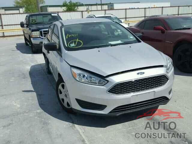 FORD FOCUS 2015 - 1FADP3E20FL313703