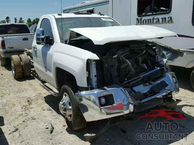CHEVROLET SILVERADO 2015 - 1GB3KZCG1FF137432