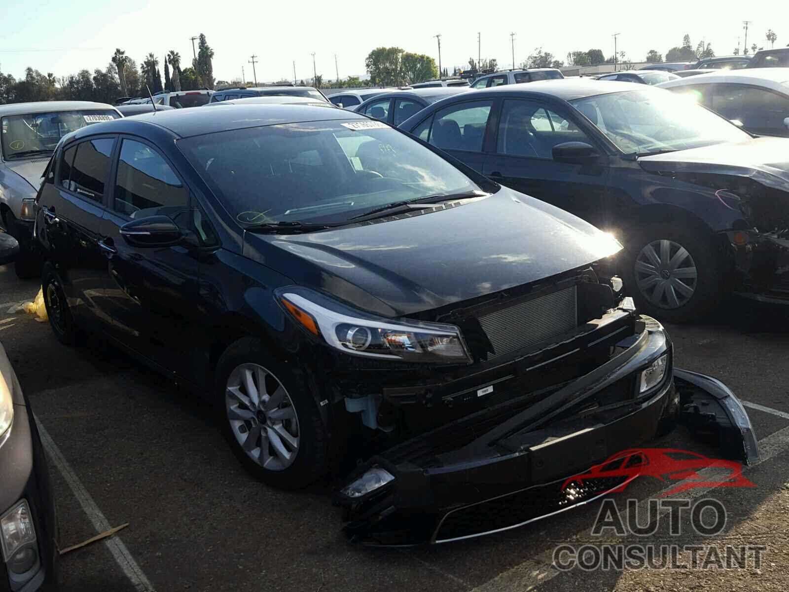 KIA FORTE 2017 - KNAFK5A82H5680680