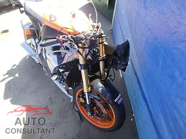 HONDA CBR CYCLE 2015 - JH2SC5947FK700251