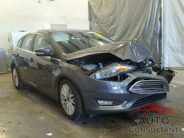 FORD FOCUS 2015 - 1FADP3N26FL362484