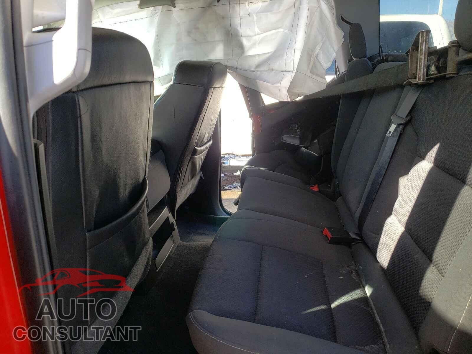 CHEVROLET SILVERADO 2019 - 2GCRCPEC2K1121551