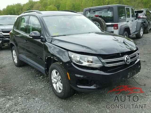 VOLKSWAGEN TIGUAN 2017 - WVGAV7AX6HW510979