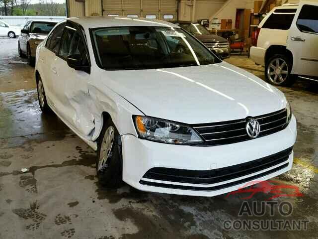VOLKSWAGEN JETTA 2015 - 3VW2K7AJ4FM301067
