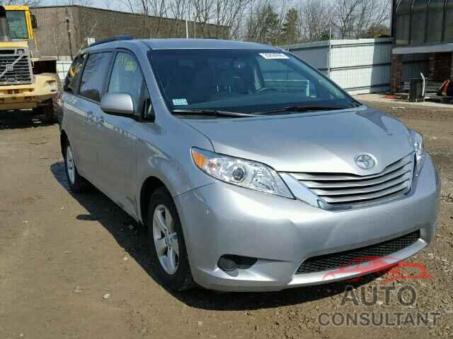 TOYOTA SIENNA 2015 - 5TDKK3DC0FS661512