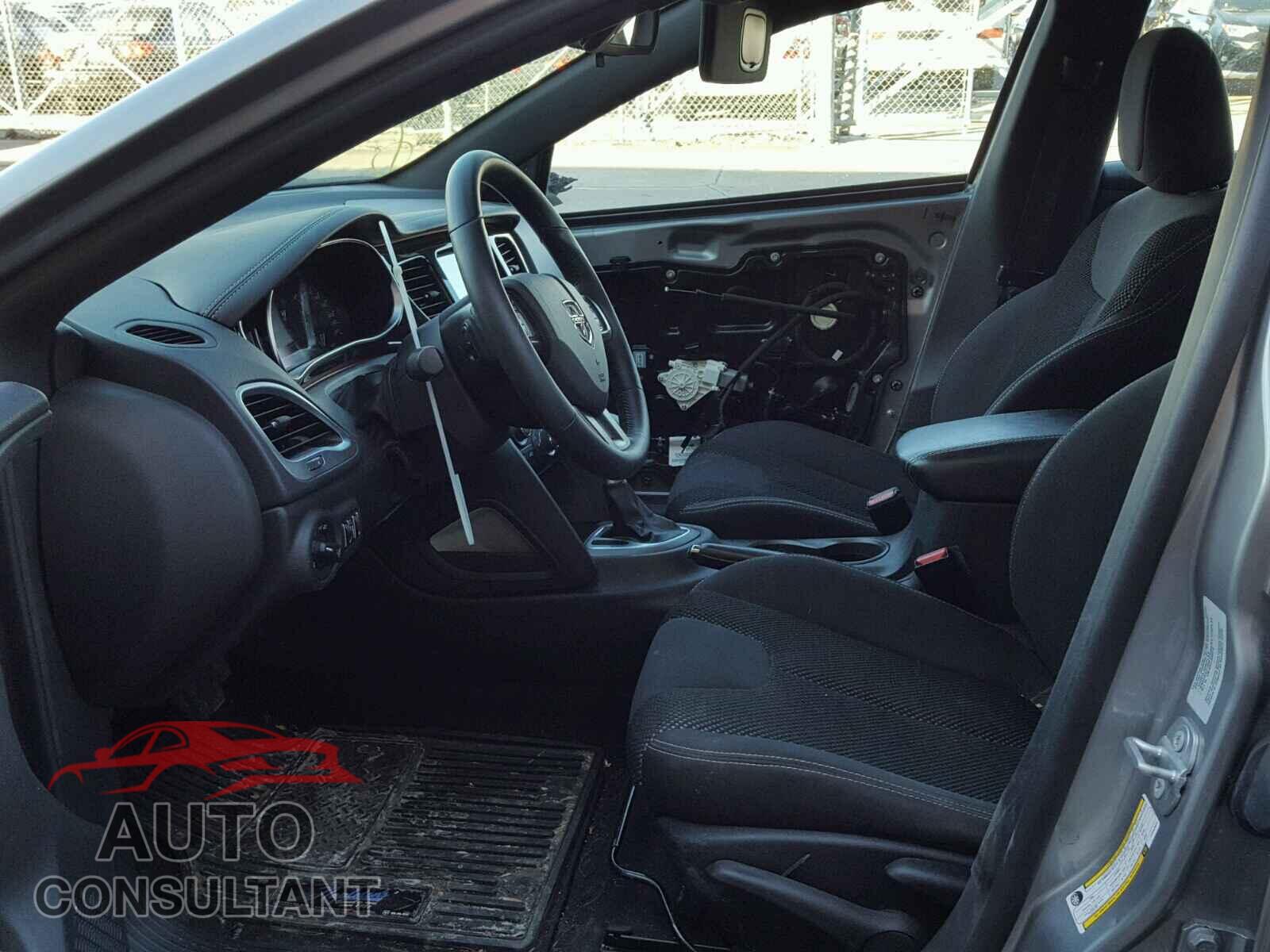 DODGE DART 2015 - 1C3CDFBB7FD403627