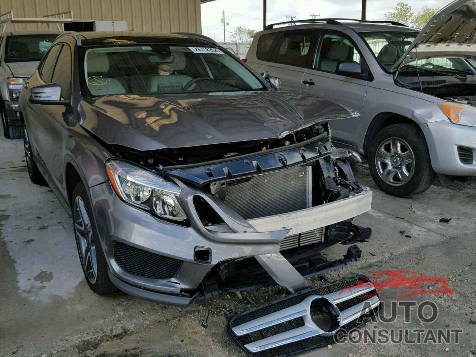 MERCEDES-BENZ GLA250 2016 - WDCTG4EB9GJ202831