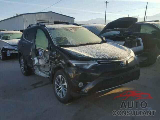 TOYOTA RAV4 2017 - JTMRJREV2HD112073