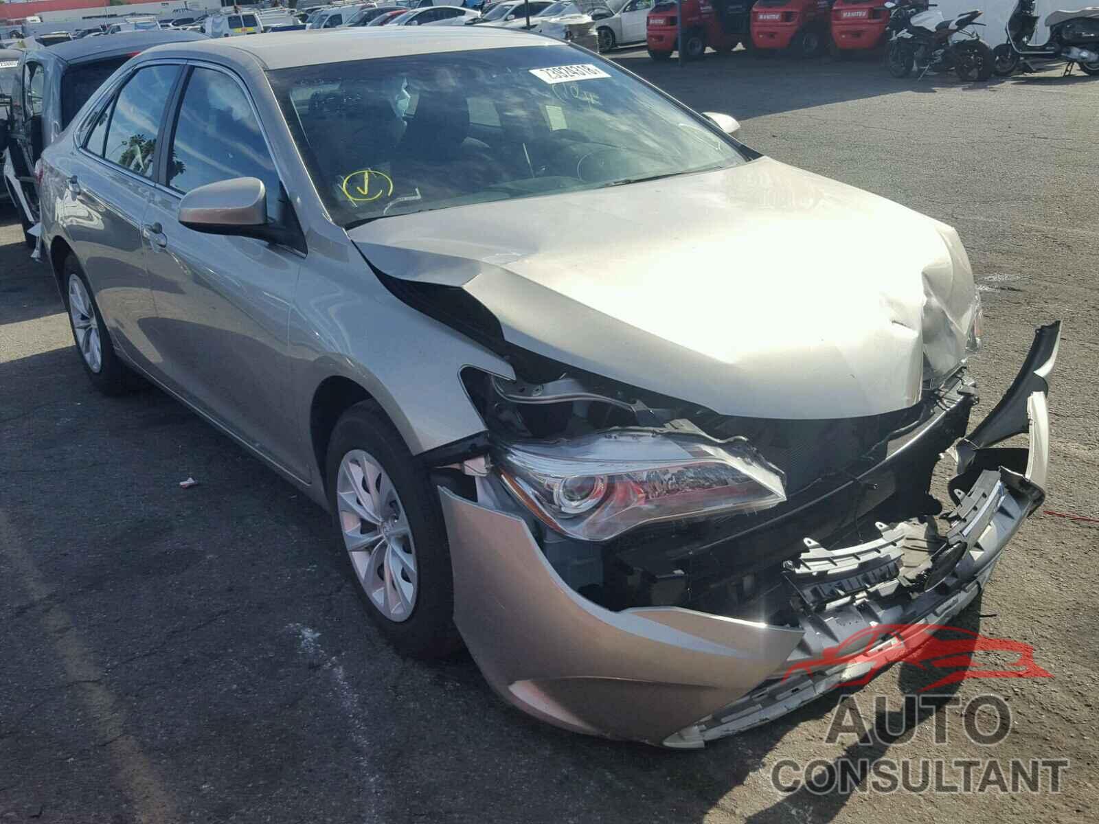 TOYOTA CAMRY 2015 - 4T4BF1FK2FR492507