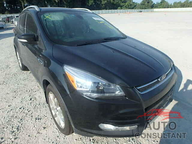 FORD ESCAPE 2015 - 1FMCU9J95FUB48385