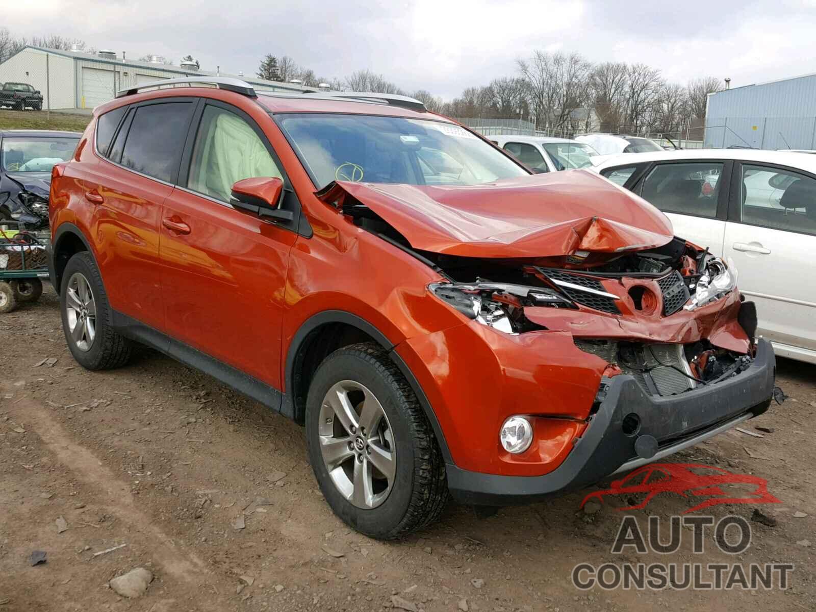 TOYOTA RAV4 2015 - JTMRFREV8FD146291