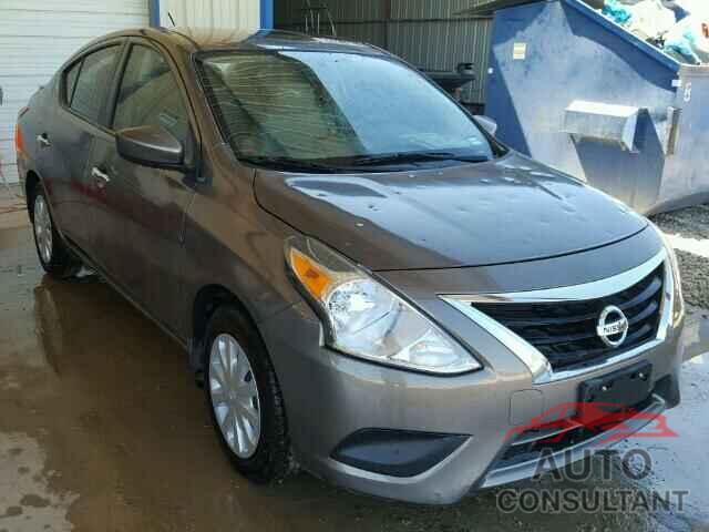 NISSAN VERSA 2015 - 3N1CN7AP8FL901652
