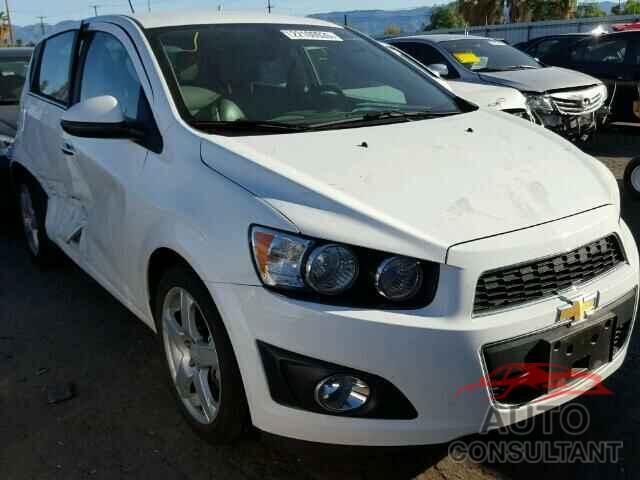 CHEVROLET SONIC 2015 - 1G1JE6SB8F4165733