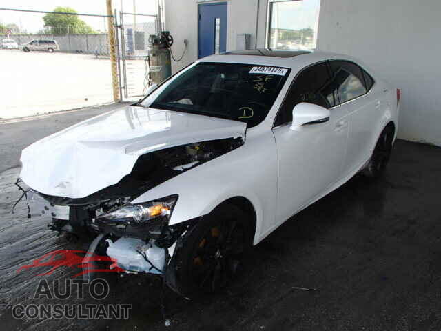 LEXUS IS250 2015 - JTHBF1D27F5070100