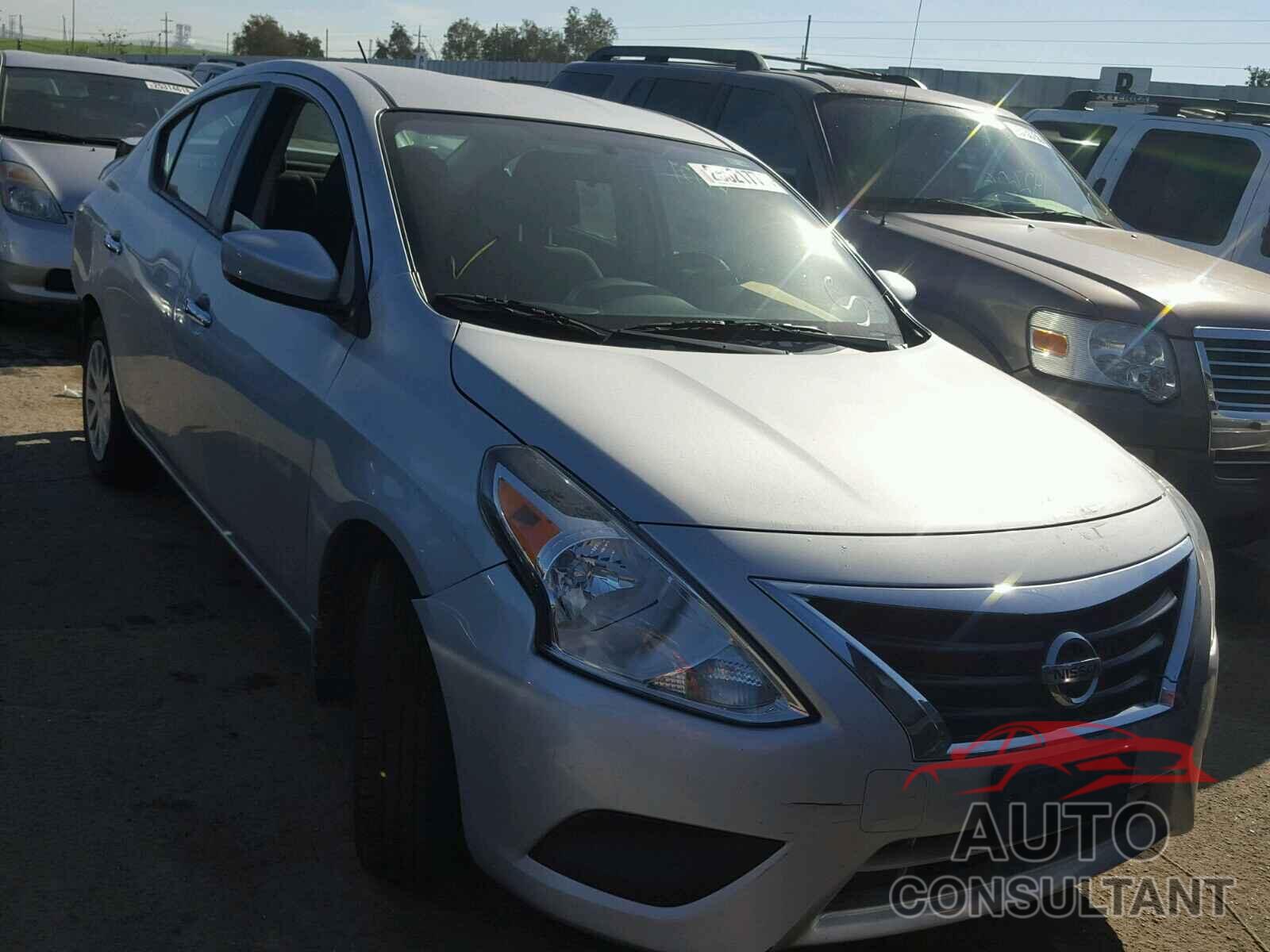 NISSAN VERSA 2015 - 3N1CN7AP0FL864208