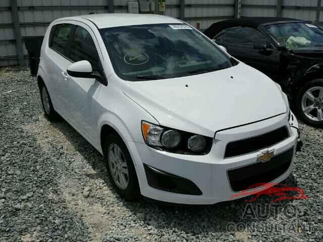 CHEVROLET SONIC 2016 - 1G1JC6SH9G4135197