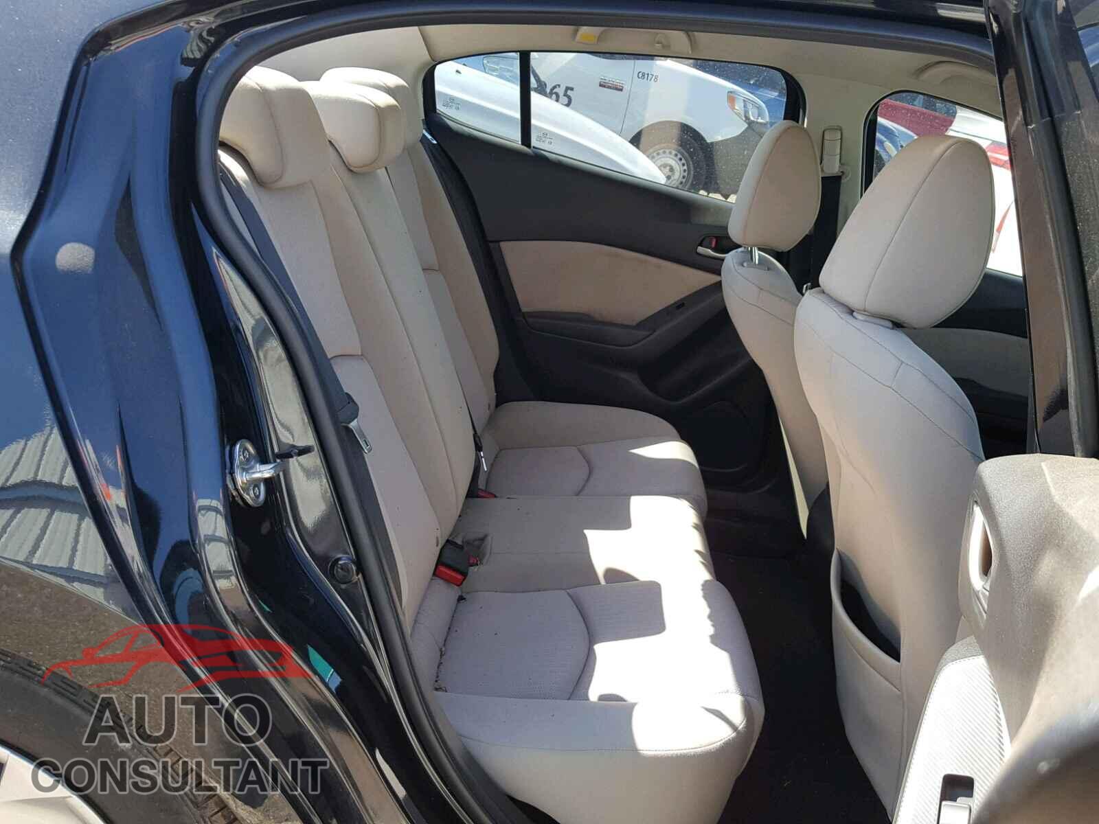 MAZDA 3 2015 - 3MZBM1U70FM191903