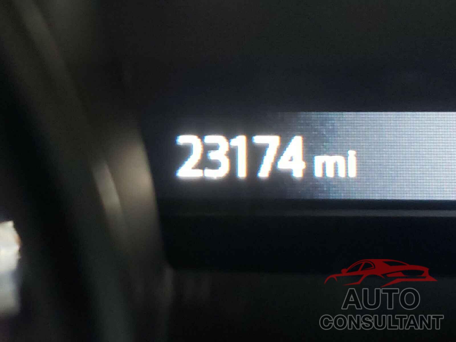 NISSAN PATHFINDER 2019 - 5N1DR2MN2KC634030