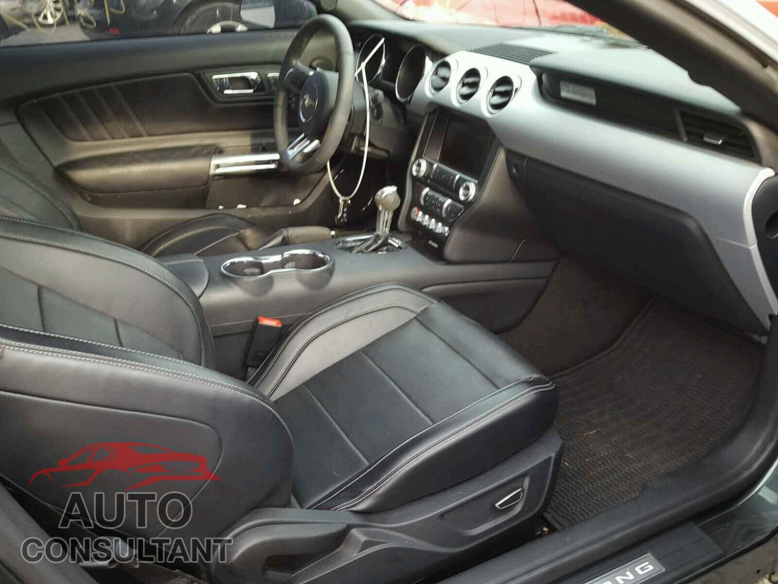 FORD MUSTANG 2015 - 1FA6P8TH2F5384757