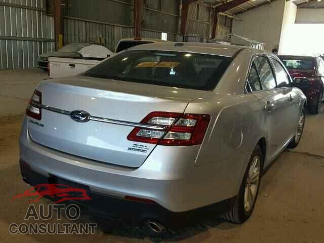 FORD TAURUS 2015 - 1FAHP2E82FG151663