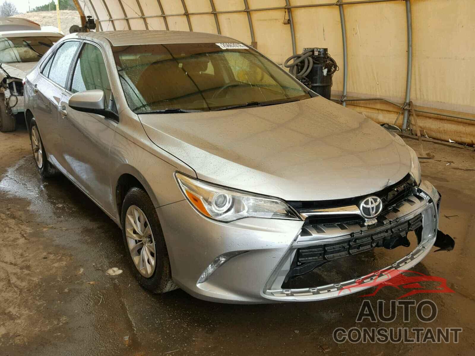 TOYOTA CAMRY 2015 - 4T4BF1FKXFR468455